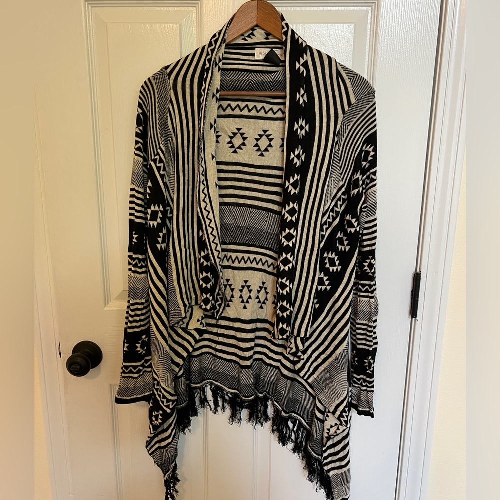 Urban Mangoz Cardigan